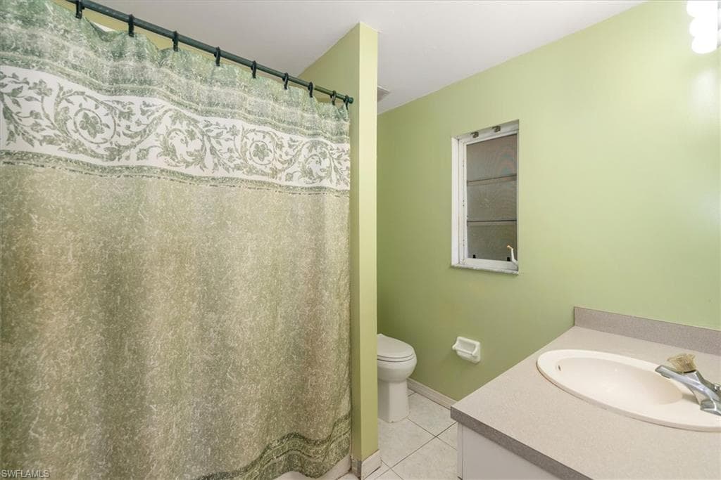 6211 Castlewood CIR-16