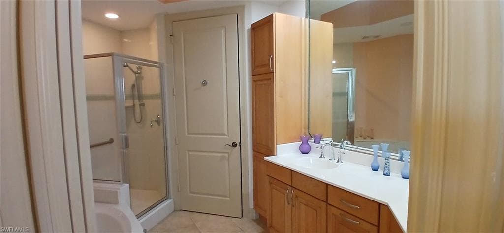 14350 Riva Del Lago DR 402-13