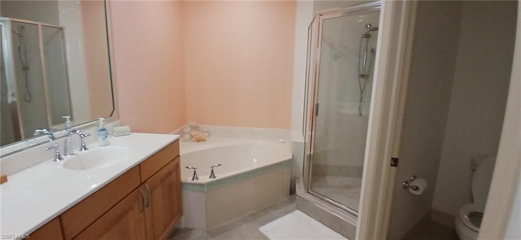14350 Riva Del Lago DR 402-19