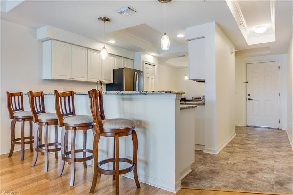 1793 Four Mile Cove PKWY 724-9