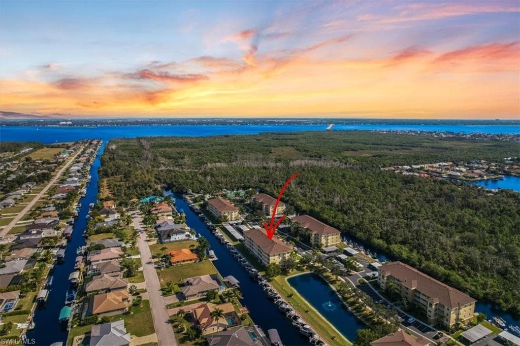 1793 Four Mile Cove PKWY 724-4