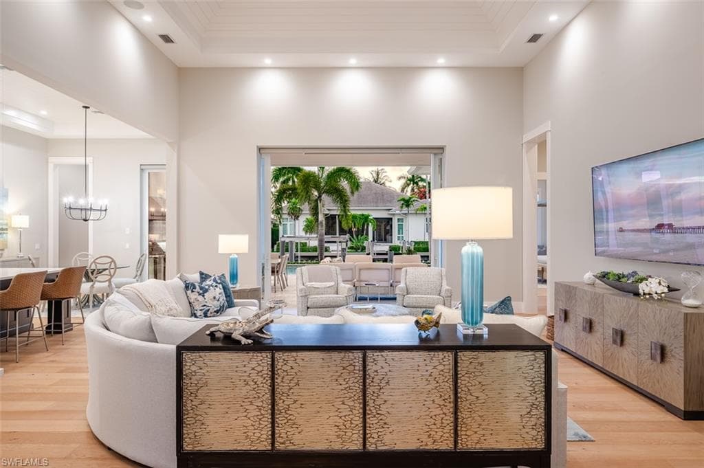 2100 SNOOK DR-15