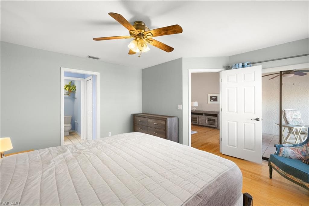 4616 SE 5th PL 208-14