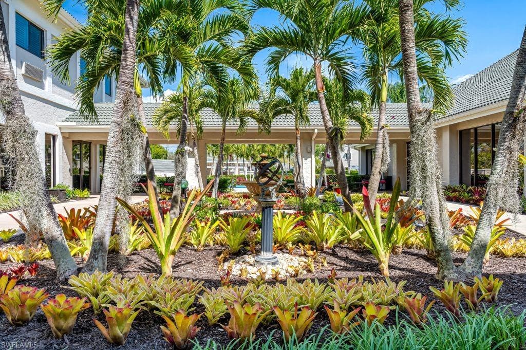900 Arbor Lake DR 9-103-39