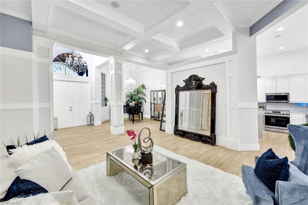 8910 Paseo De Valencia ST-11