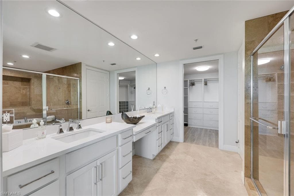 275 Indies WAY 1703-11