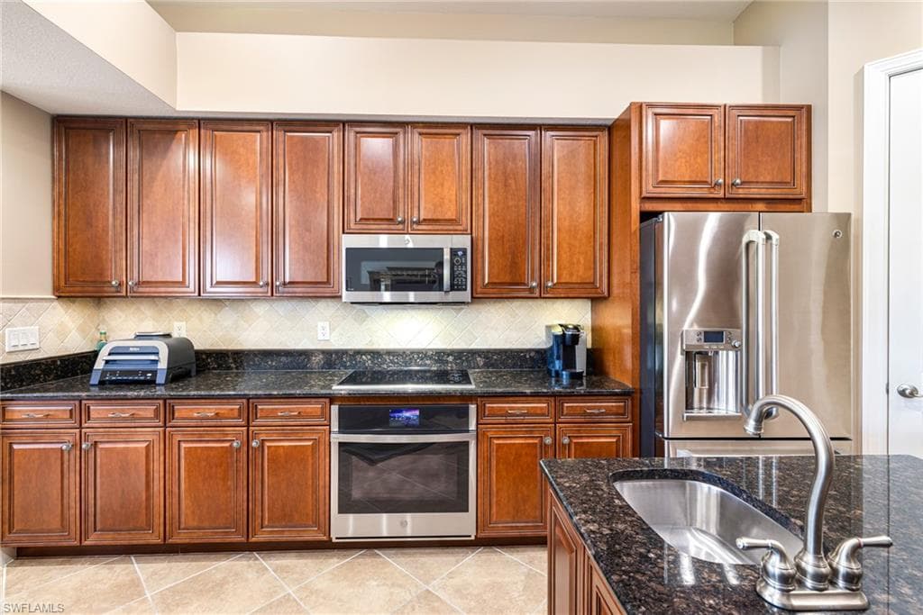 5710 Whispering Willow WAY-12