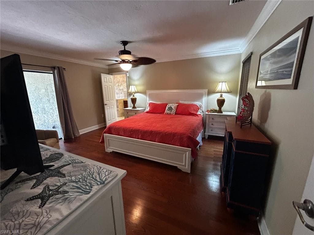 12501 Barrington CT-7