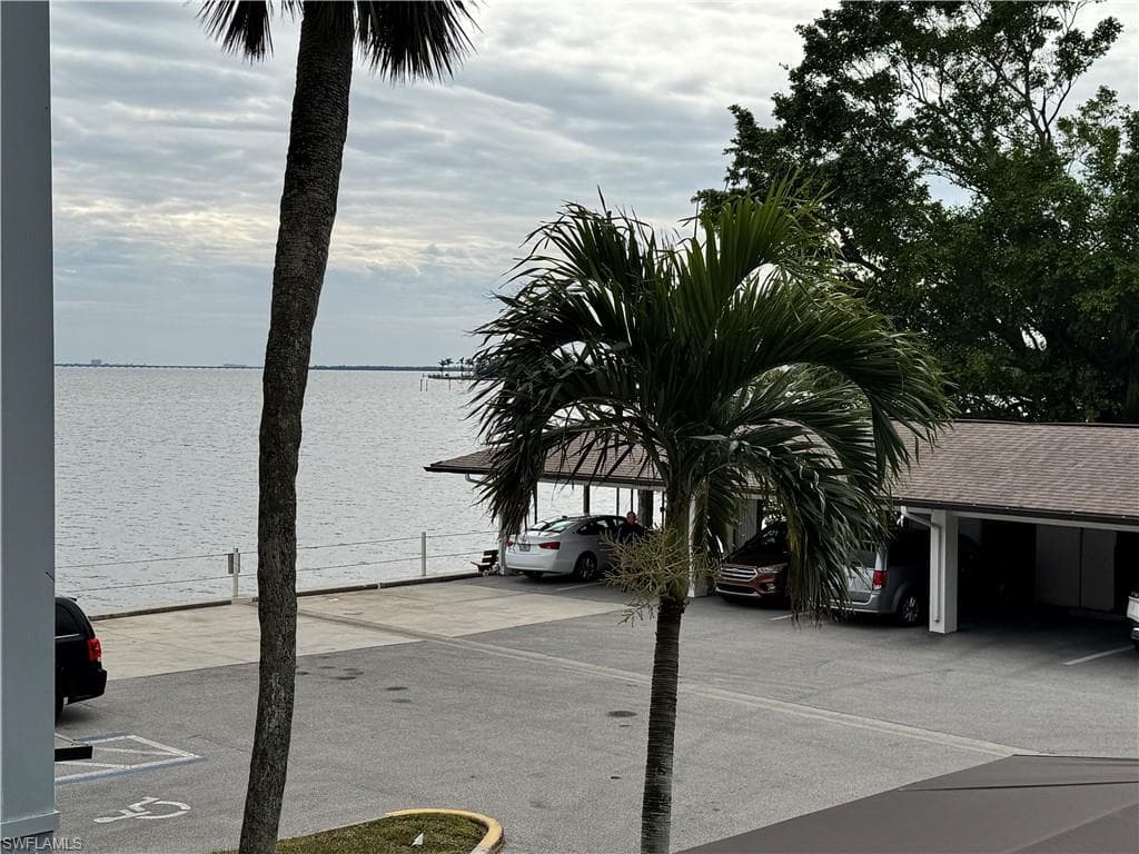 3490 N Key DR 203-22