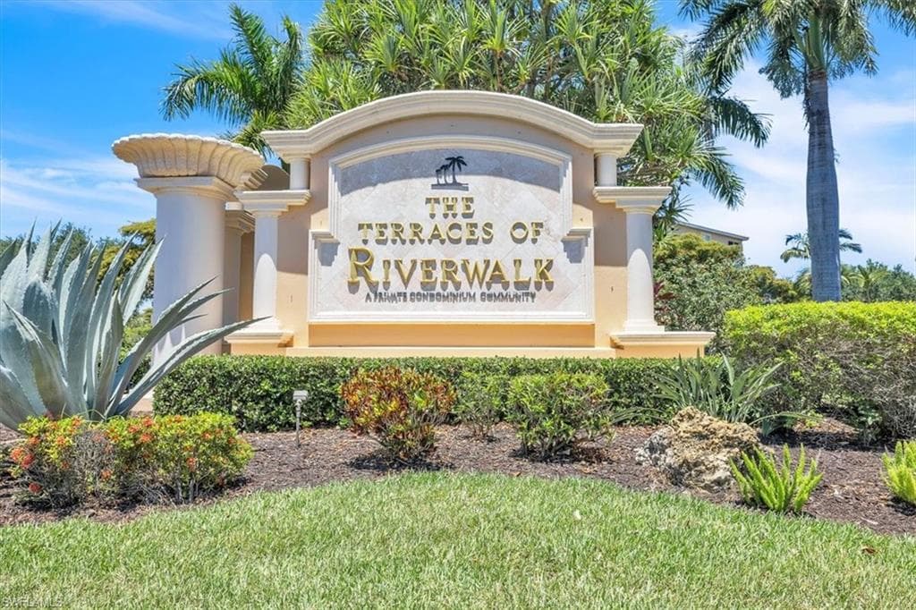 8331 Whiskey Preserve CIR 438-38