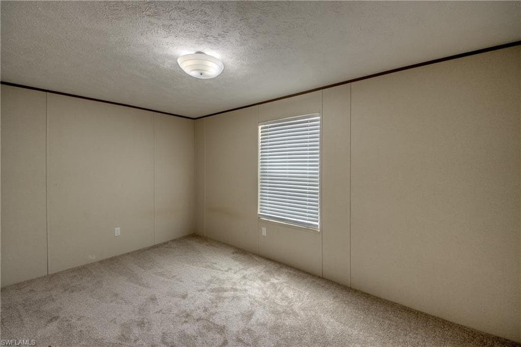 352 Sacramento ST-23
