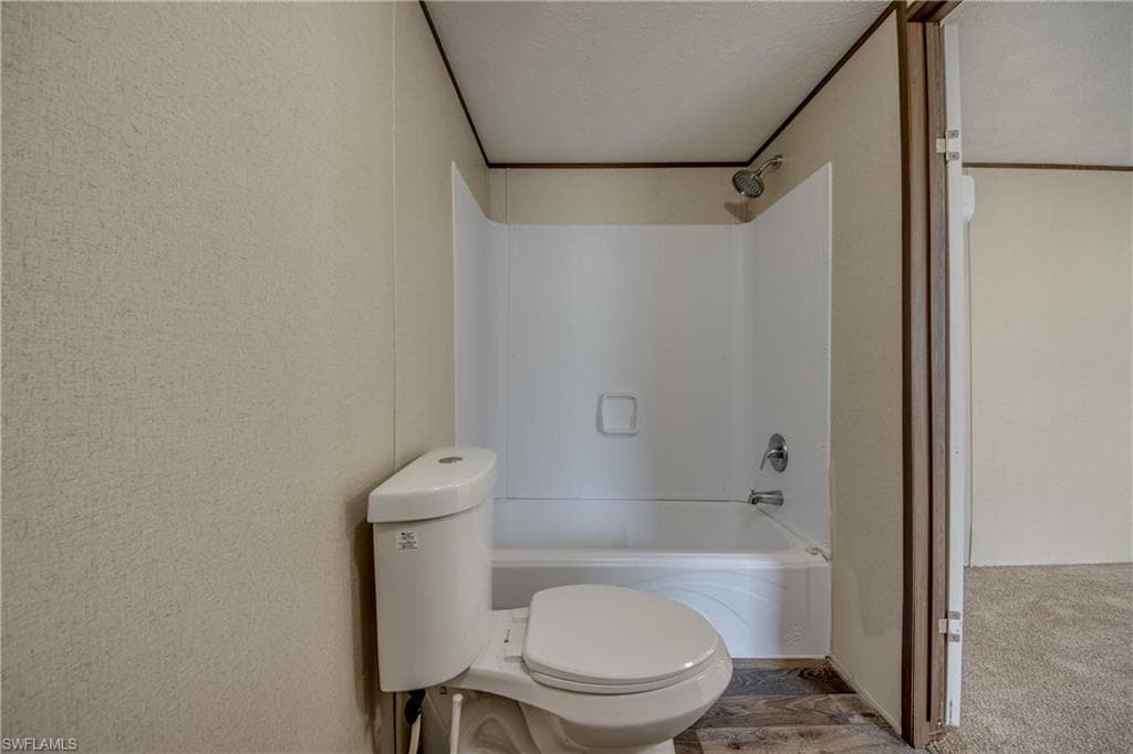 352 Sacramento ST-28