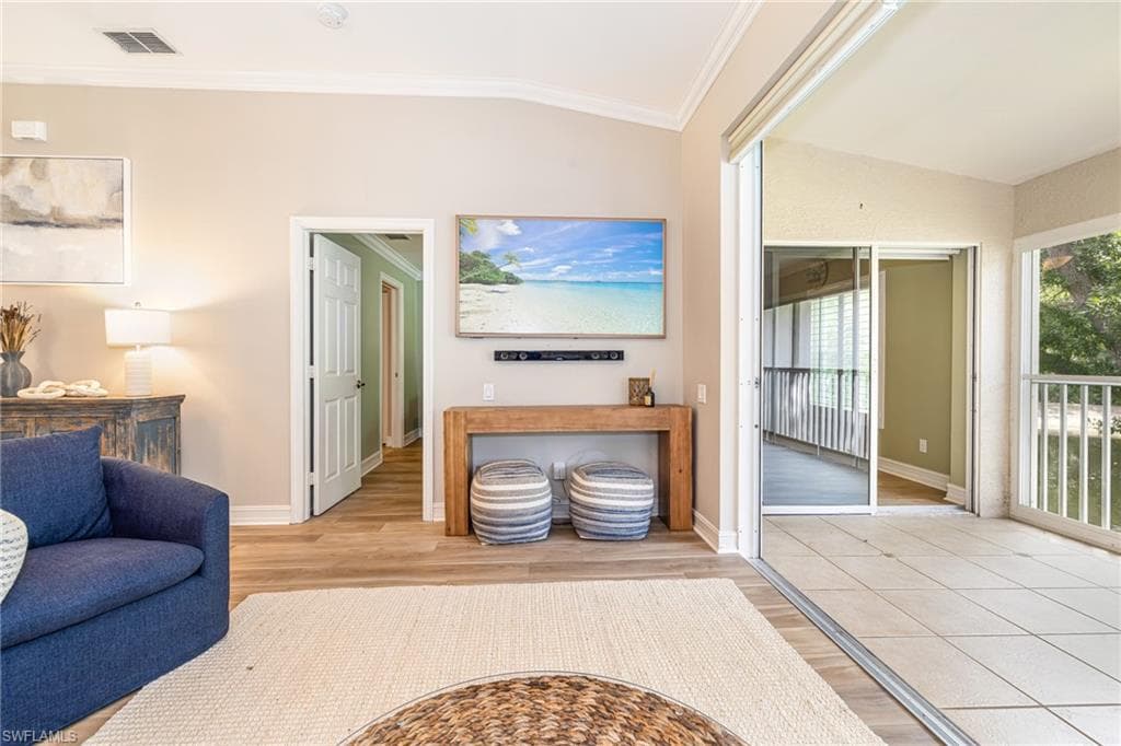 975 Tarpon Cove DR 204-7