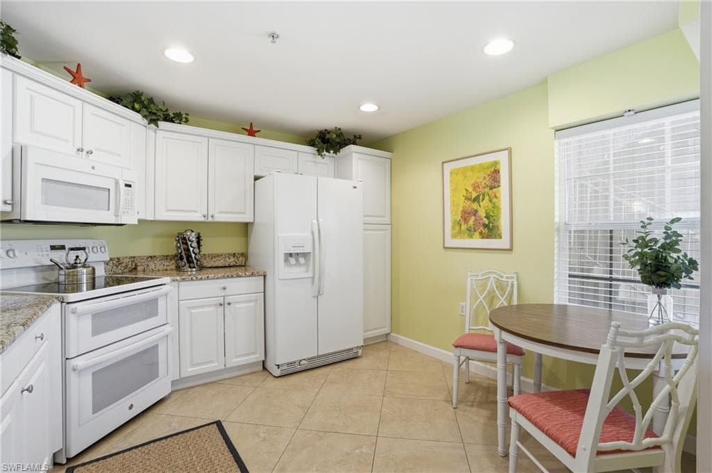 3039 Horizon LN 2105-12