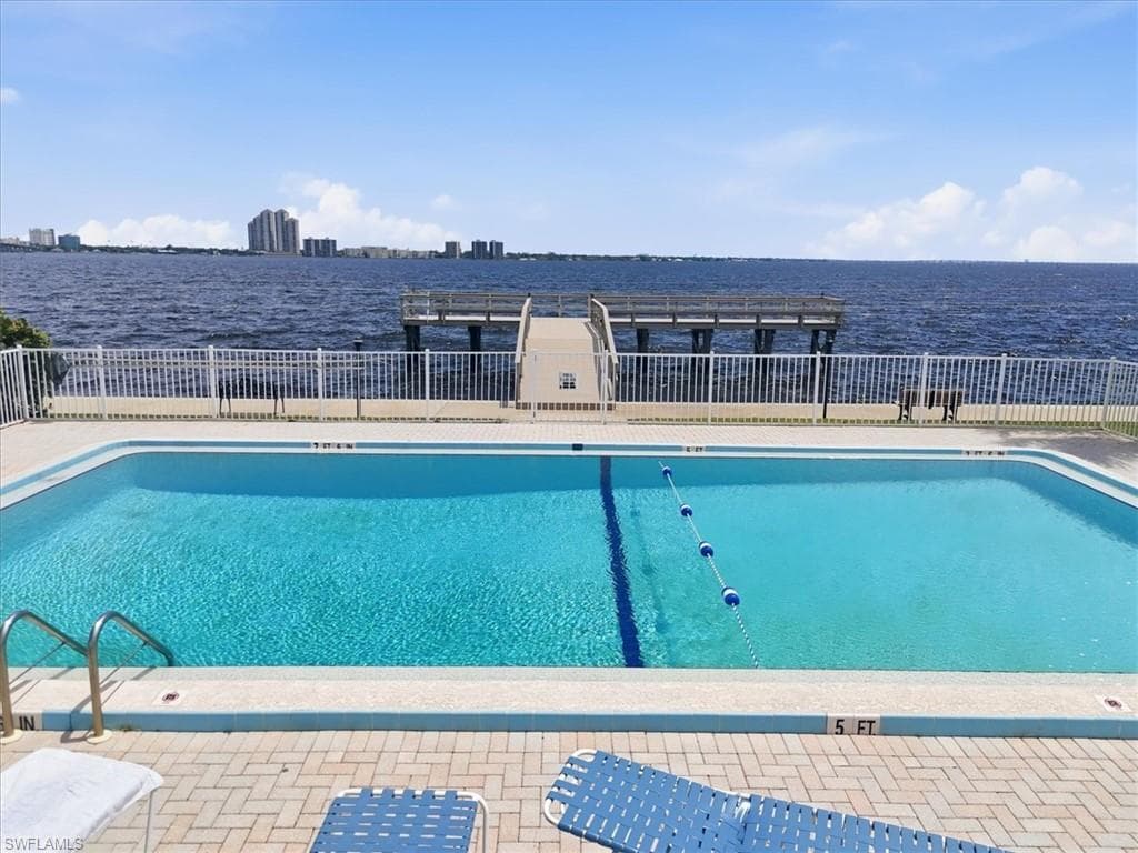 3356 N Key DR 7-24