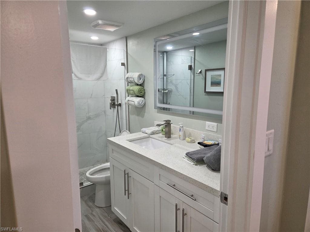 5500 Bonita Beach RD 508-17
