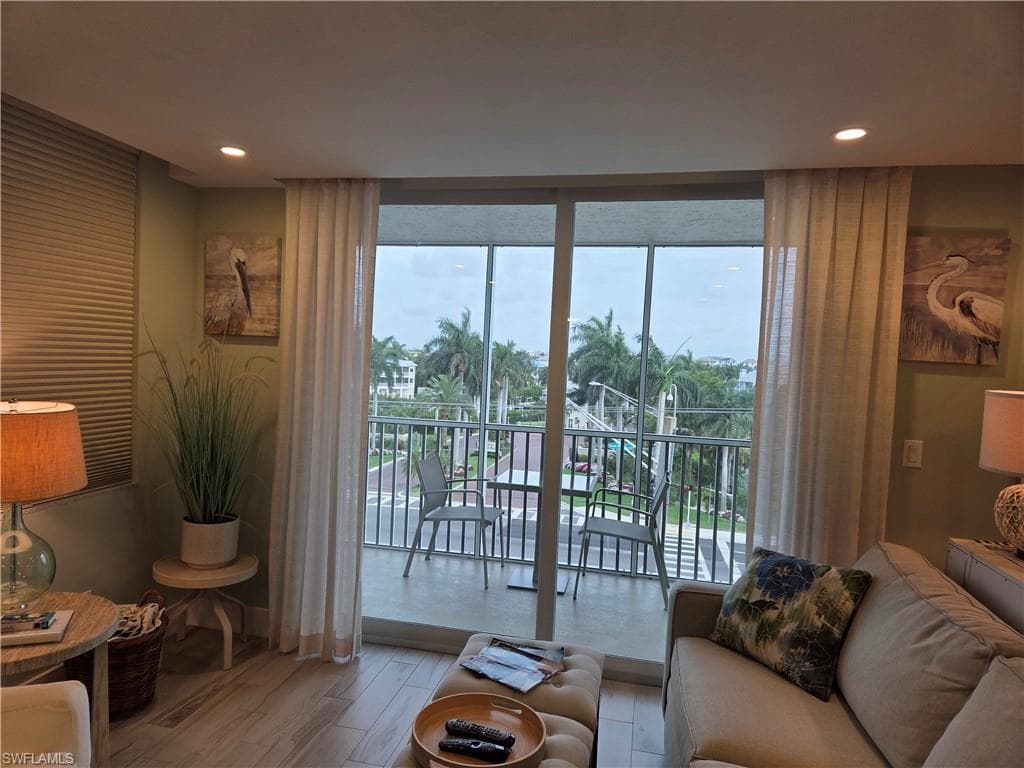 5500 Bonita Beach RD 508-11
