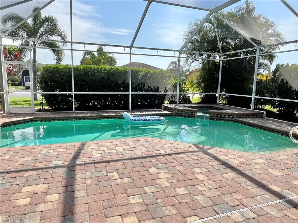 12530 Strathmore LOOP-33
