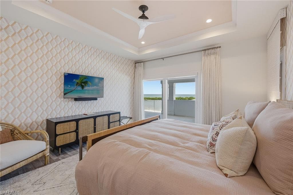 158 Beach DR-38