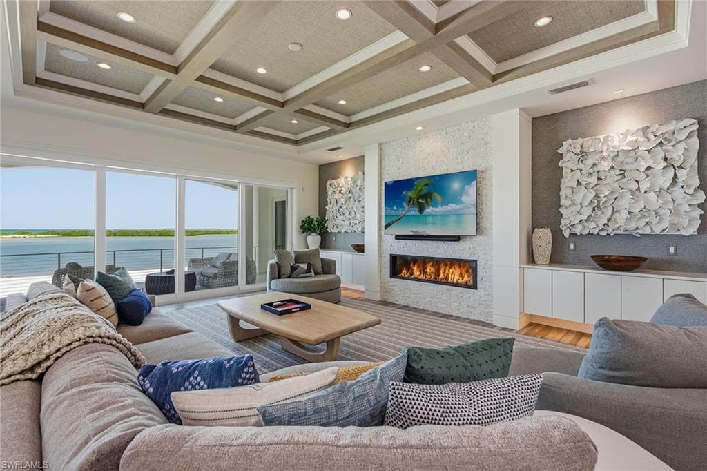 158 Beach DR-8