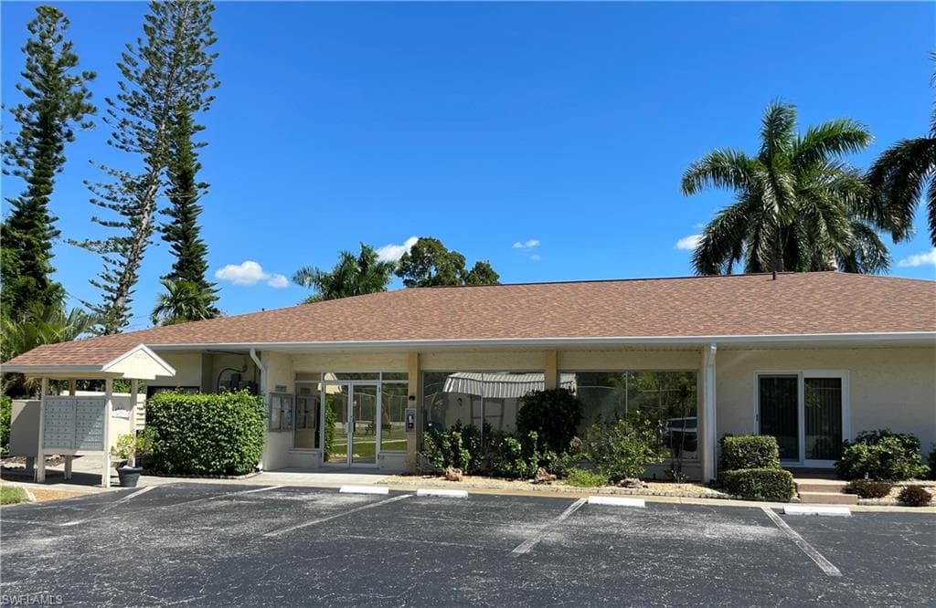 6184 Michelle WAY 213-15