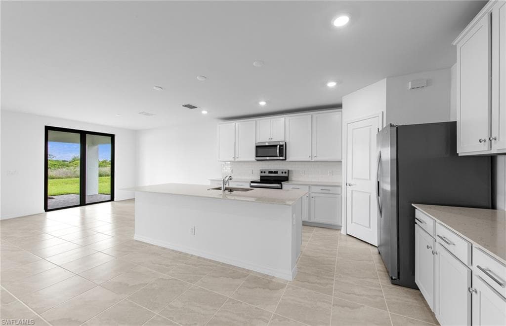 294 Silent Lake DR-28