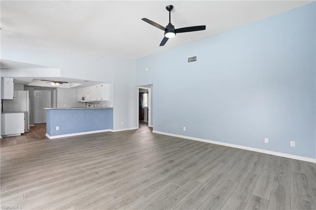 17306 Meadow Lake CIR-16