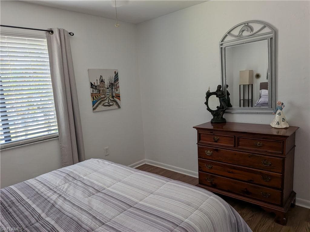 27599 Lime ST-10