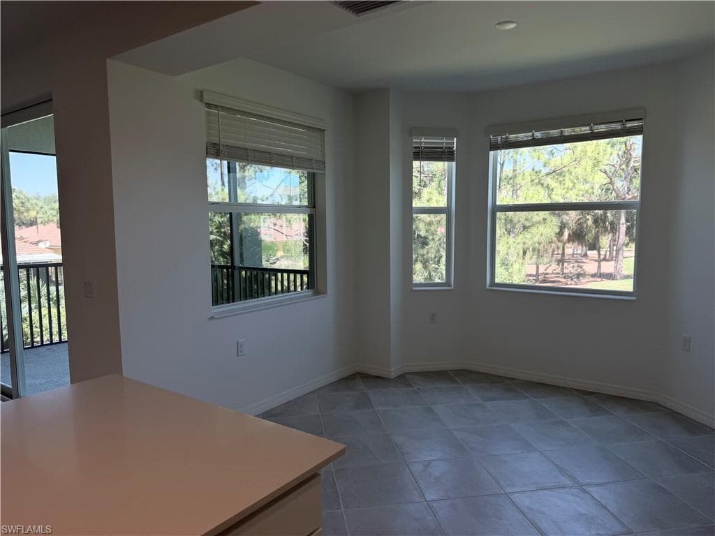 18421 Copperhead CT N 222-24
