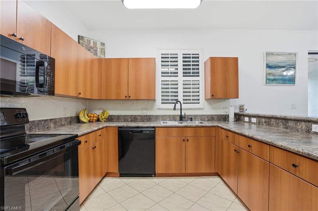 15208 Summit Place CIR-5