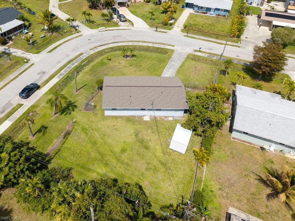 4631 New Haven DR-8