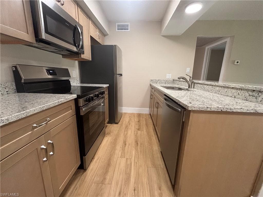 5327 Summerlin RD 2709-5