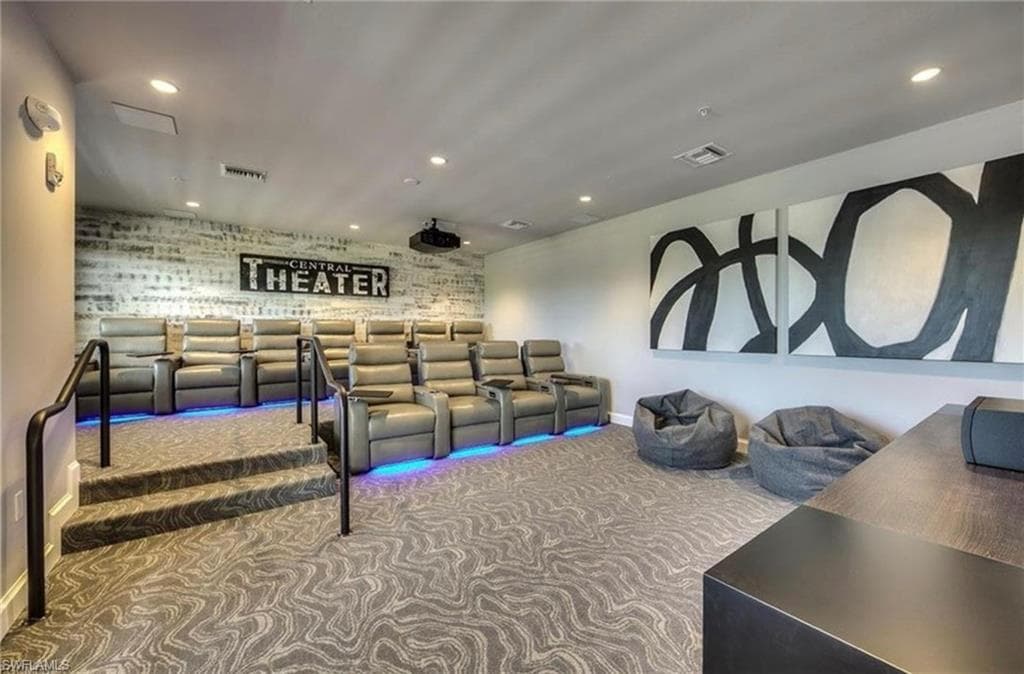 1111 Central AVE 403-26