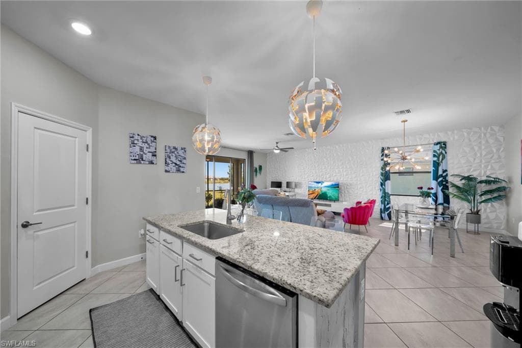 13846 Pine Lodge LN-17