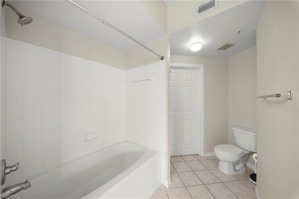 11400 ocean walk LN 214-25