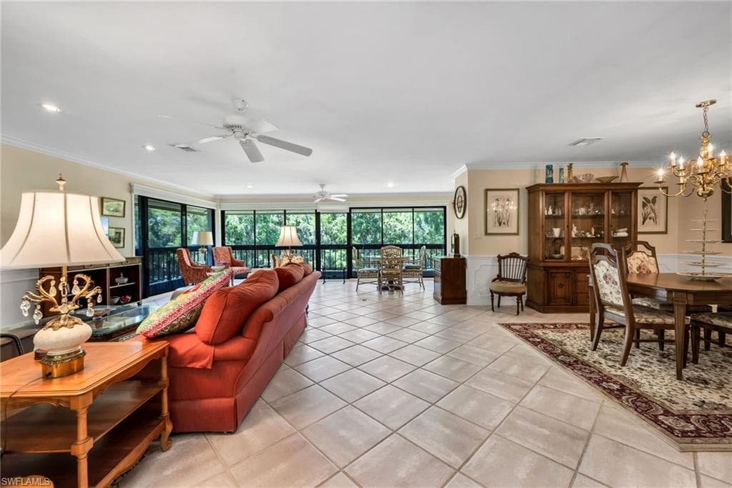 200 Wyndemere WAY B402-6