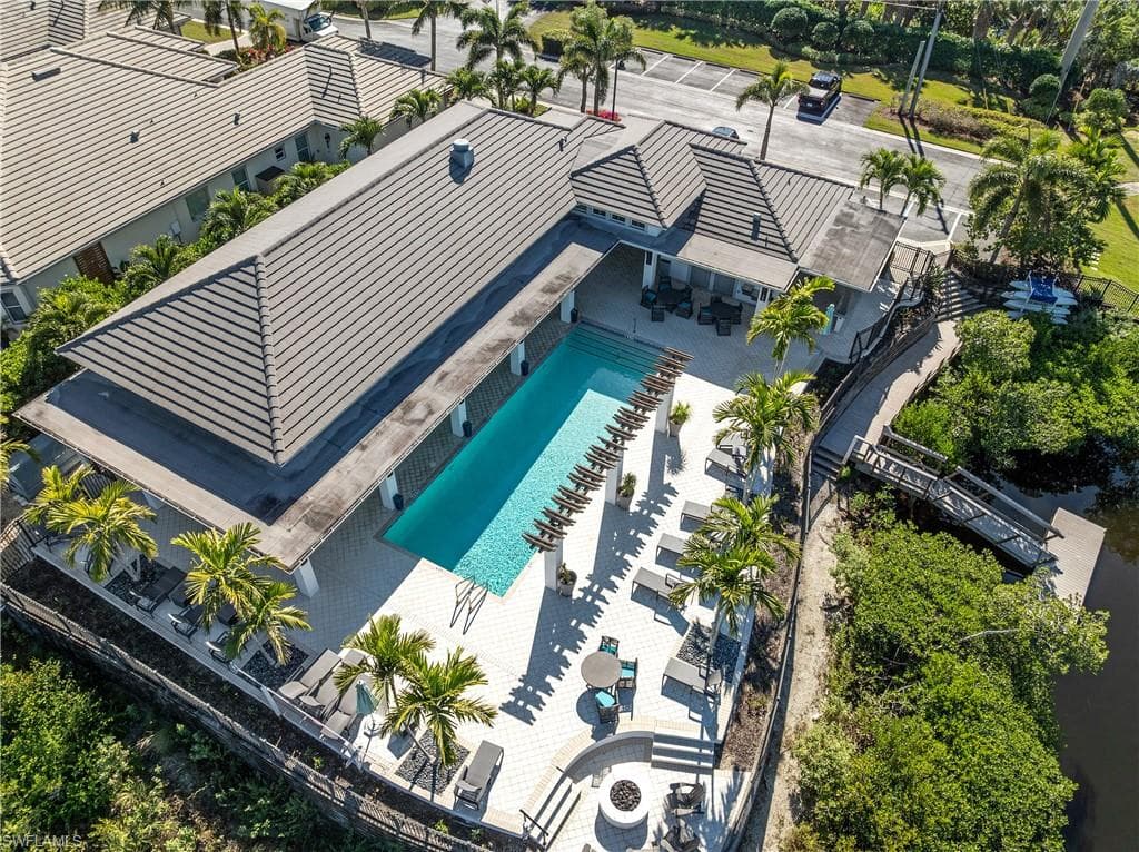 17288 Hidden Estates CIR-32