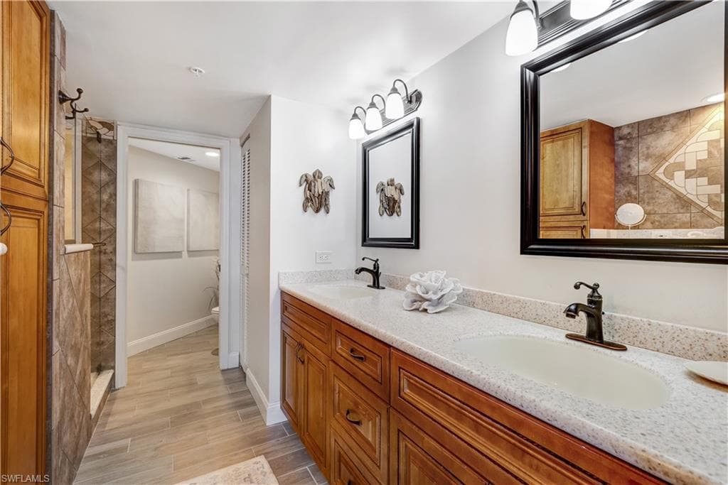 4753 Estero BLVD 802-25