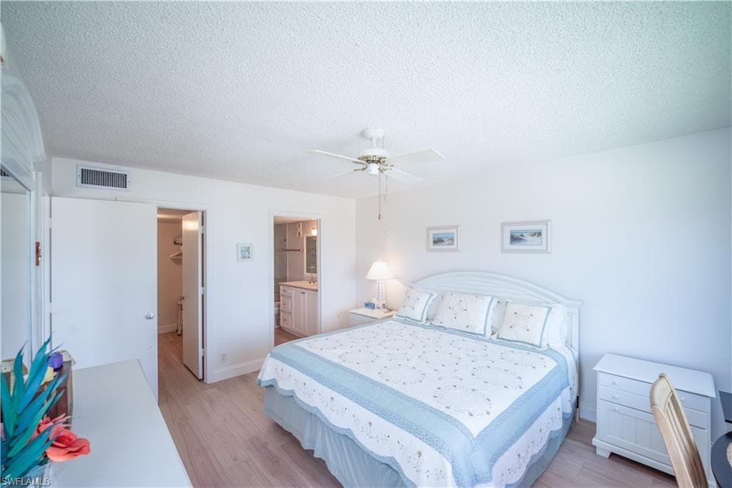 6900 Estero BLVD 401-17