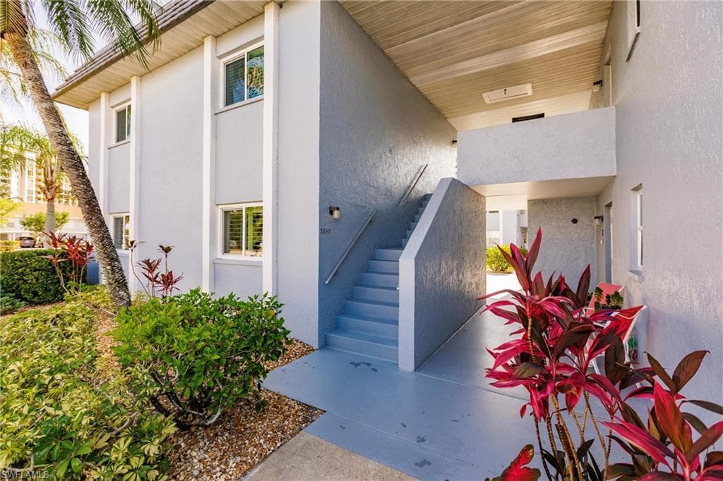 3380 N Key DR 5-3