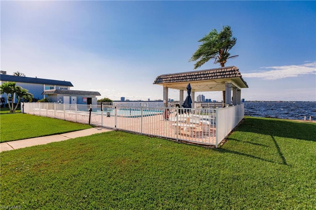 3380 N Key DR 5-41