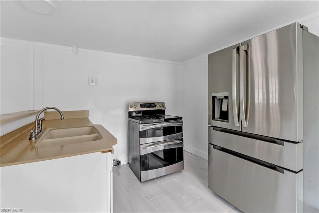 120 Grassy Key LN 38-11