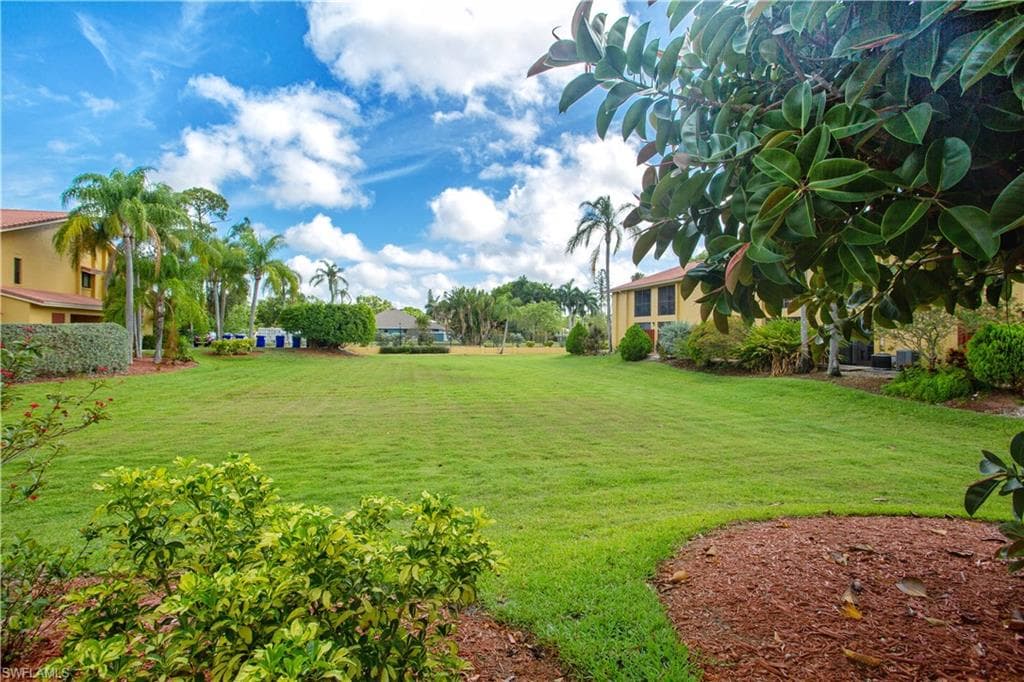 9871 Citadel LN 208-5