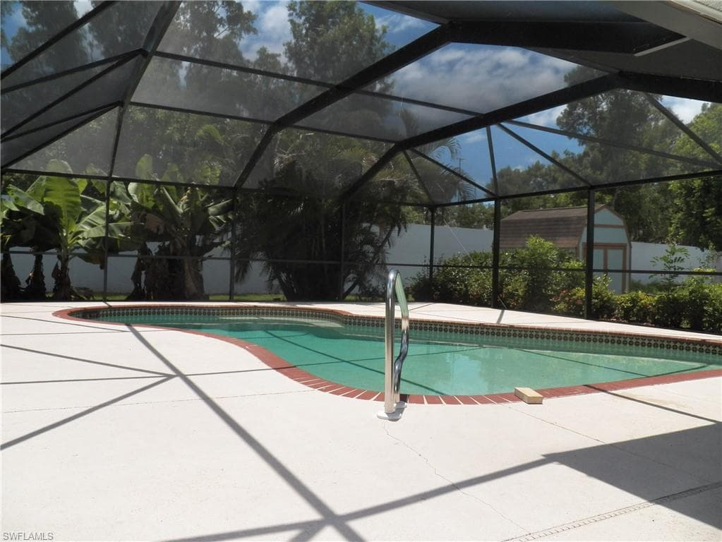 1768 Coral Point DR-5
