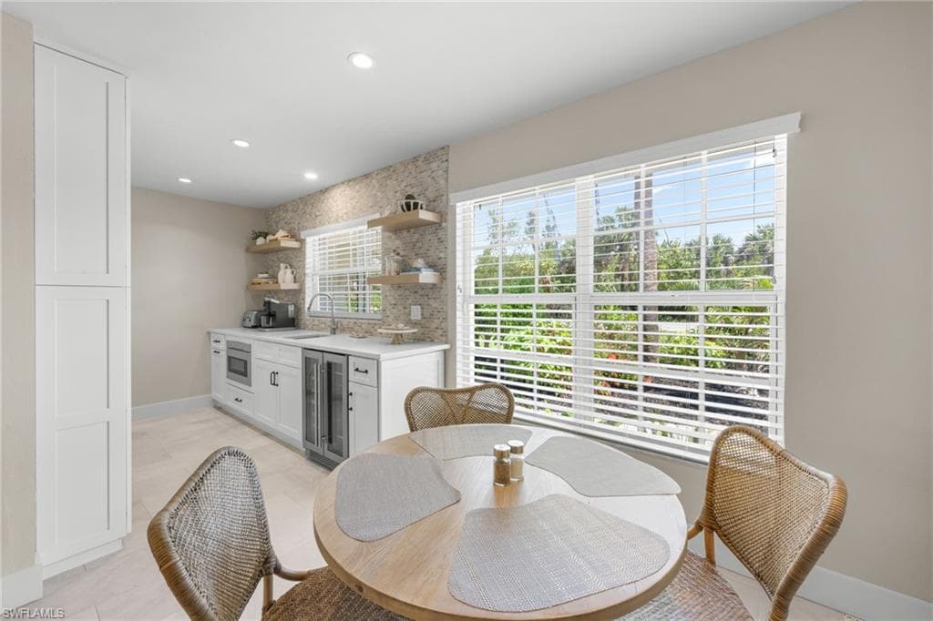 283 Palm Lake DR-36