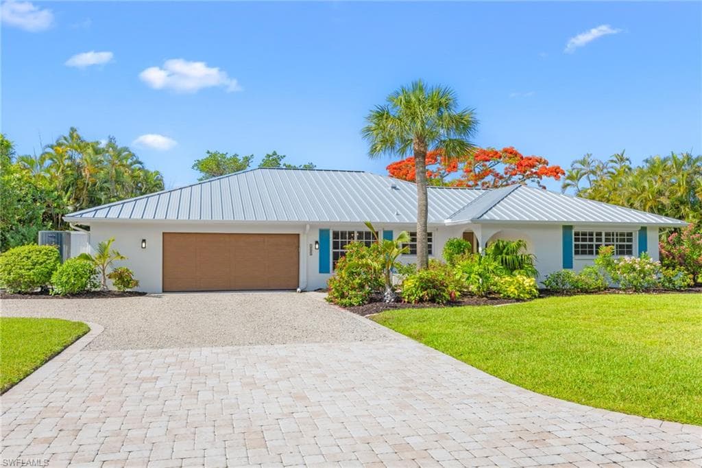 283 Palm Lake DR-9
