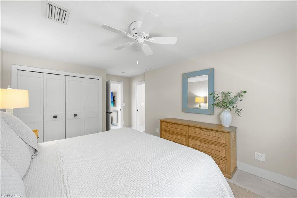 283 Palm Lake DR-18