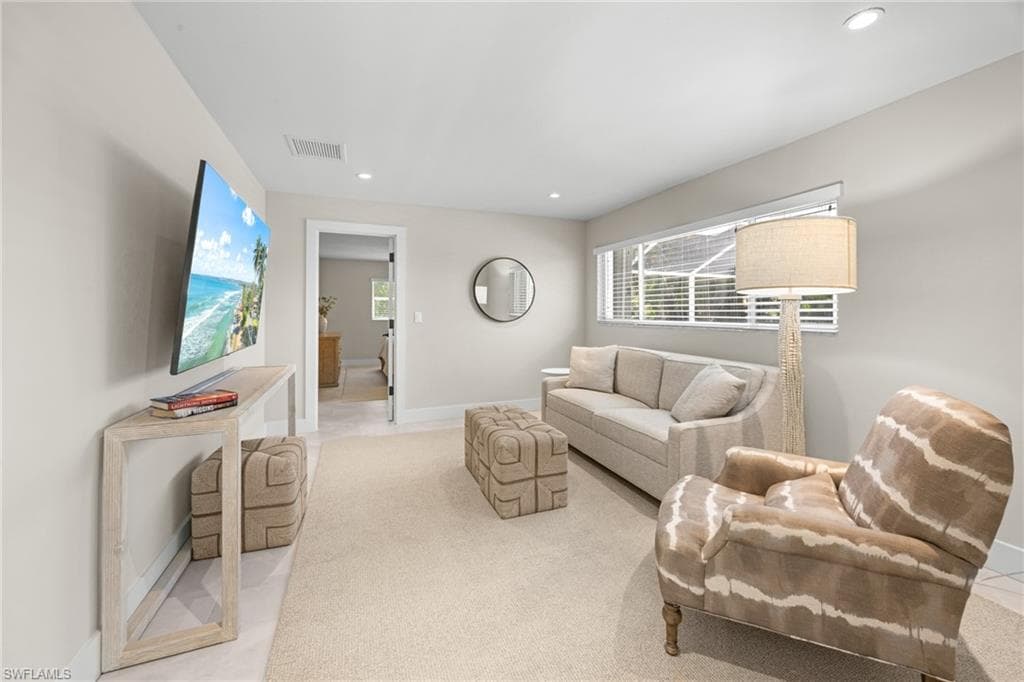 283 Palm Lake DR-15