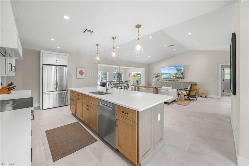 283 Palm Lake DR-39