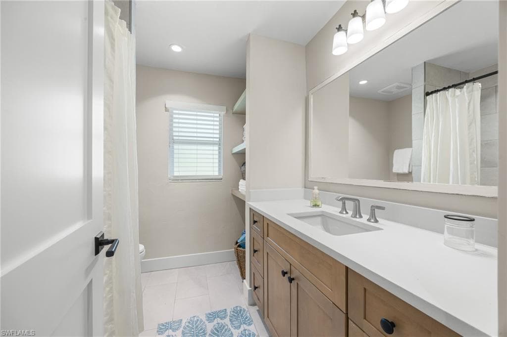 283 Palm Lake DR-25